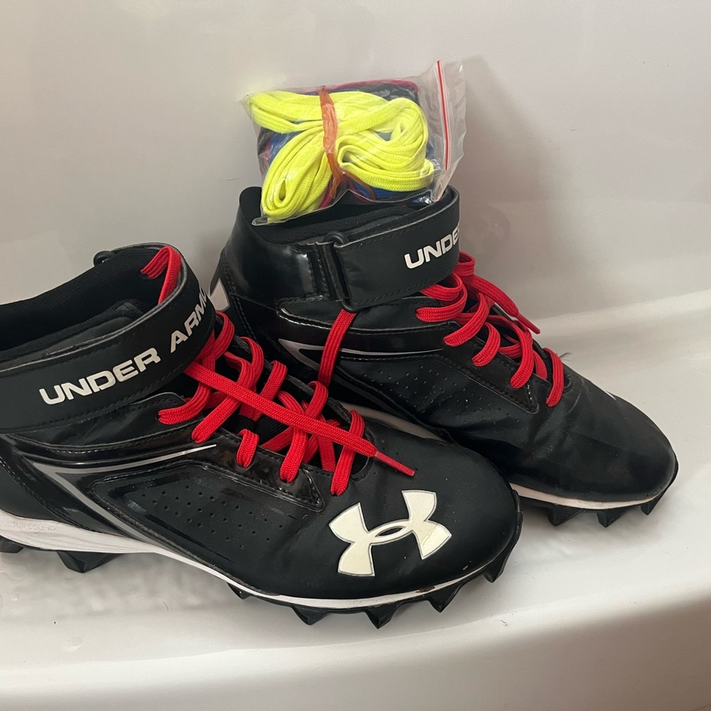 Hurley Cleats - Picture 5 of 5
